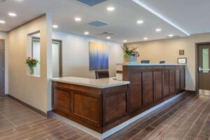 Comfort-Inn-Napanee-Front-Desk Comfort-Inn-Napanee-Front-Desk
